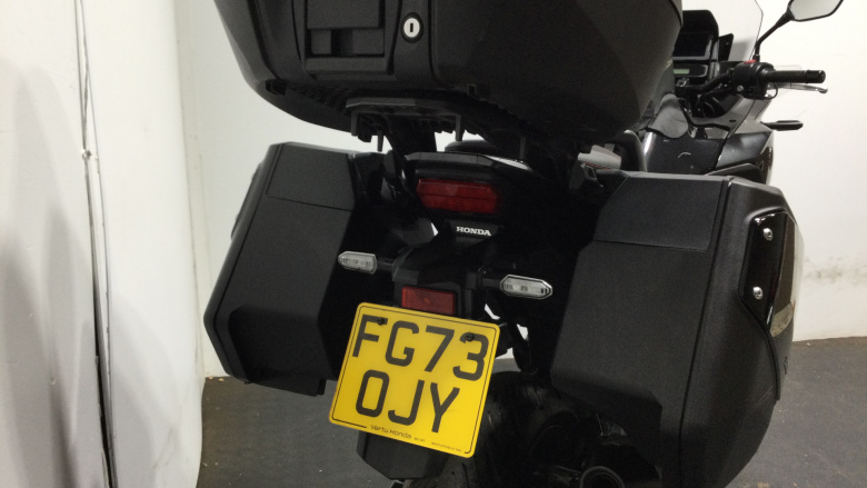 (23MY) Honda NT1100 Manual